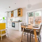 Pass The Keys Peckham House With Garden London